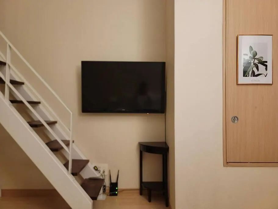 Apartment Comfortable Duplex House With City Lake View #Seokchonlakeview #Lotteworld Seoul South Korea